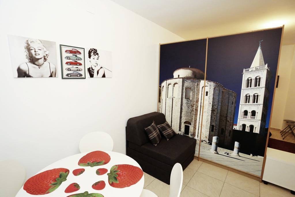 Apartments Feel Center Задар Номер фото